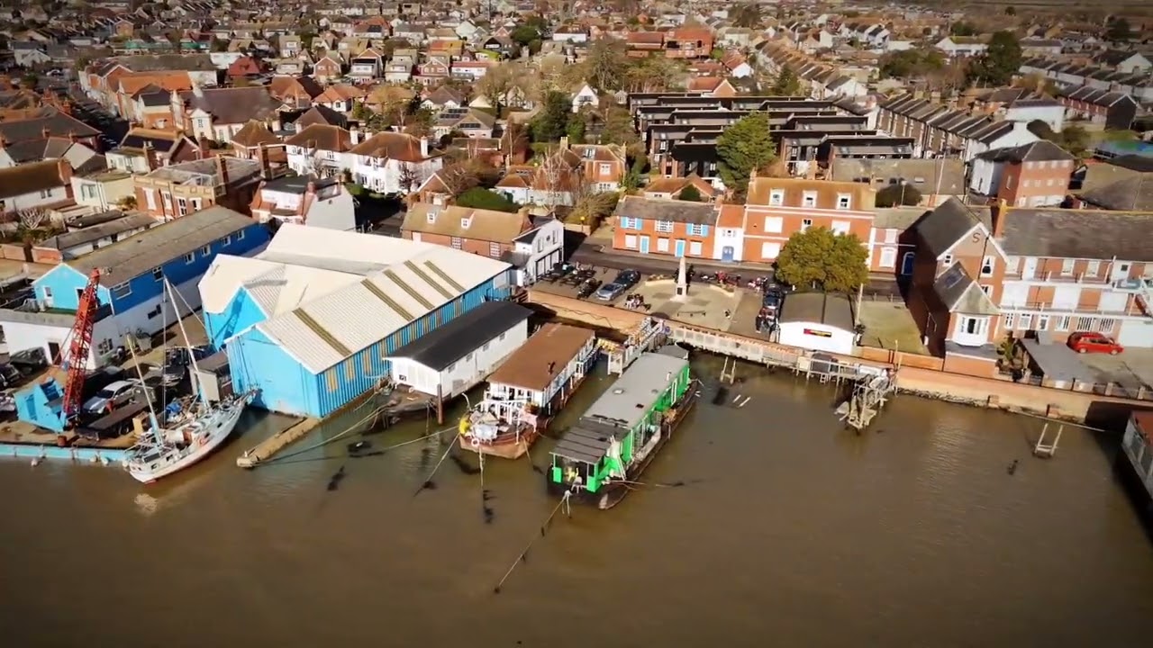Burnham on crouch ,essex day out with mini 4 pro.