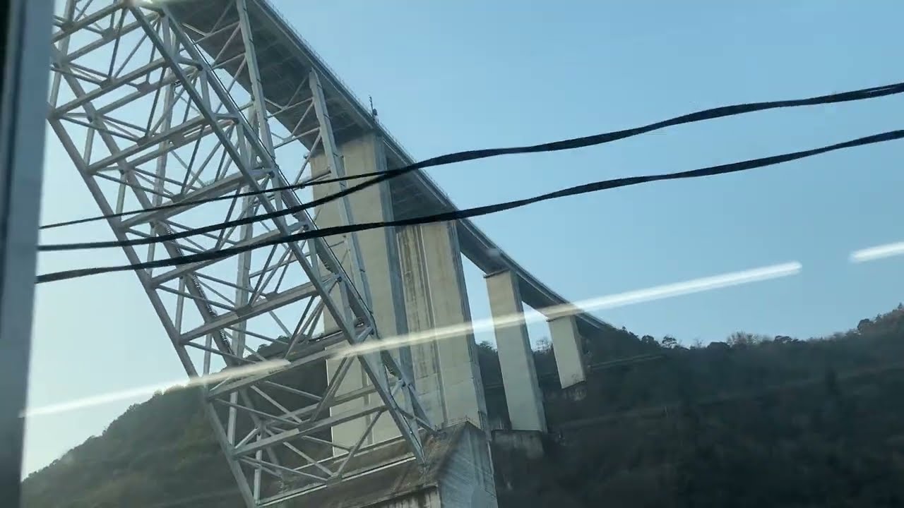 2026年2月15日　橋　かなり高い所を結ぶ橋