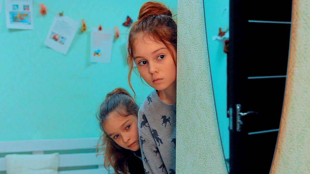 РАЗОРВАЛИ школьный ЖУРНАЛ!