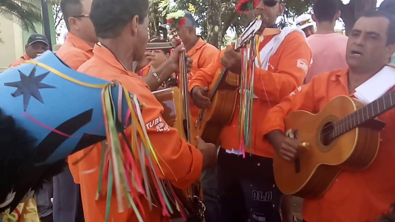 ✯Folia de Reis De (CAJURU) Hino da Profecia.✯ ➹Festival em Cássia dos Coqueiros➹