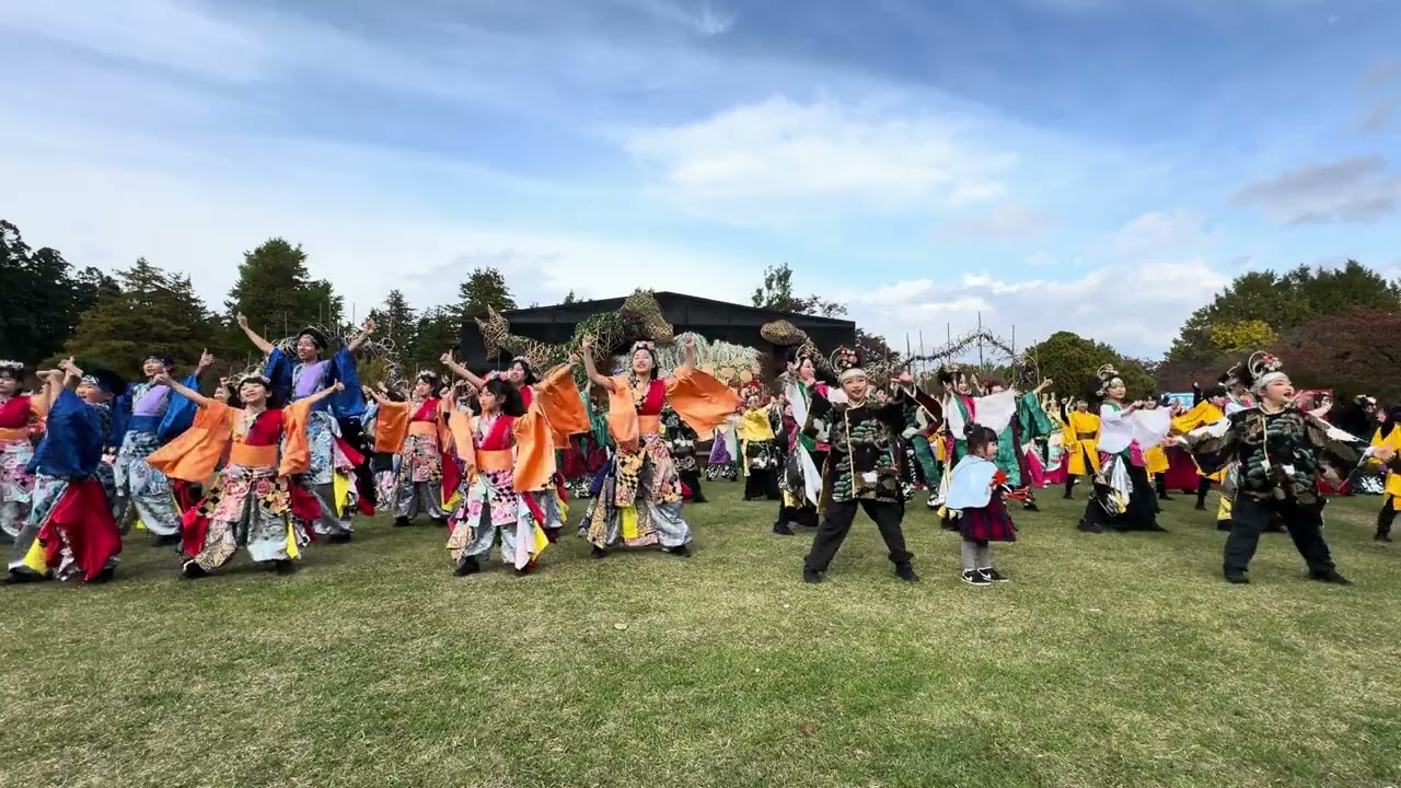 10 みんなで踊ろう！「タッタカ♪たか丸くん」 [弘前城 菊と紅葉まつり お城でYOSAKOI 2024]