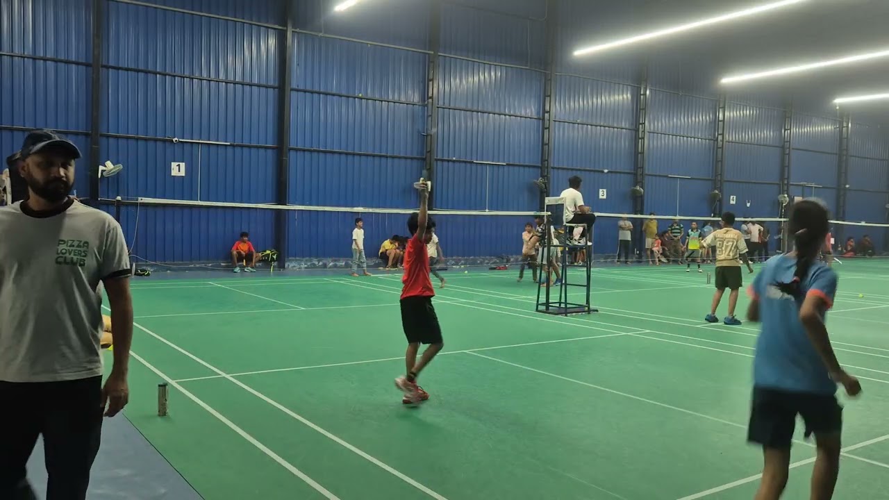 SIDDHARTH PERURI vs SEELAM SOURYA YADAV: U-11 BS FINAL :- DRUVA'S BADMINTON TOURNAMENT, MANIKONDA