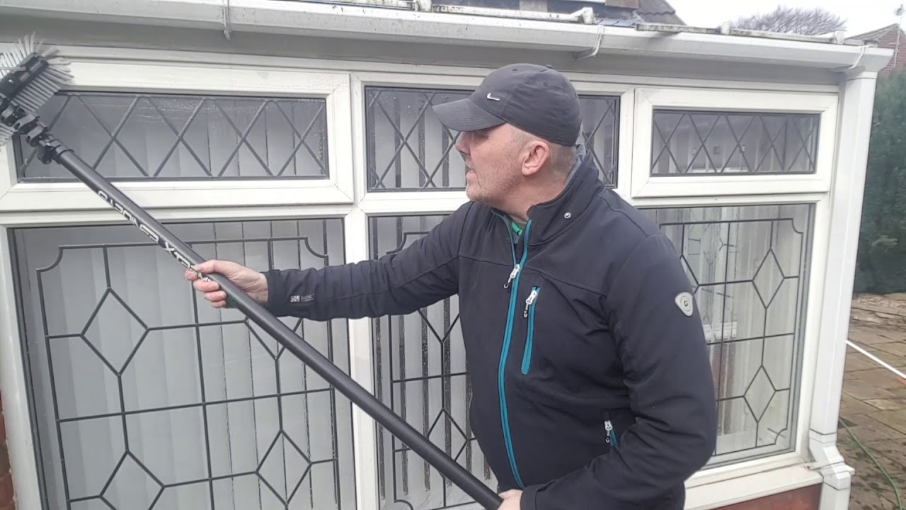 How to use T.F.R. Trafic Film Remover to Clean UPVC - Window Cleaning