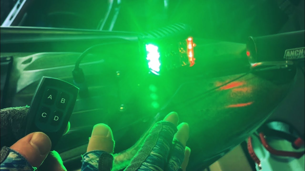 Remote Control Spotlight by YAK LIGHTS / KAYAK FISHING ACCESSORIES