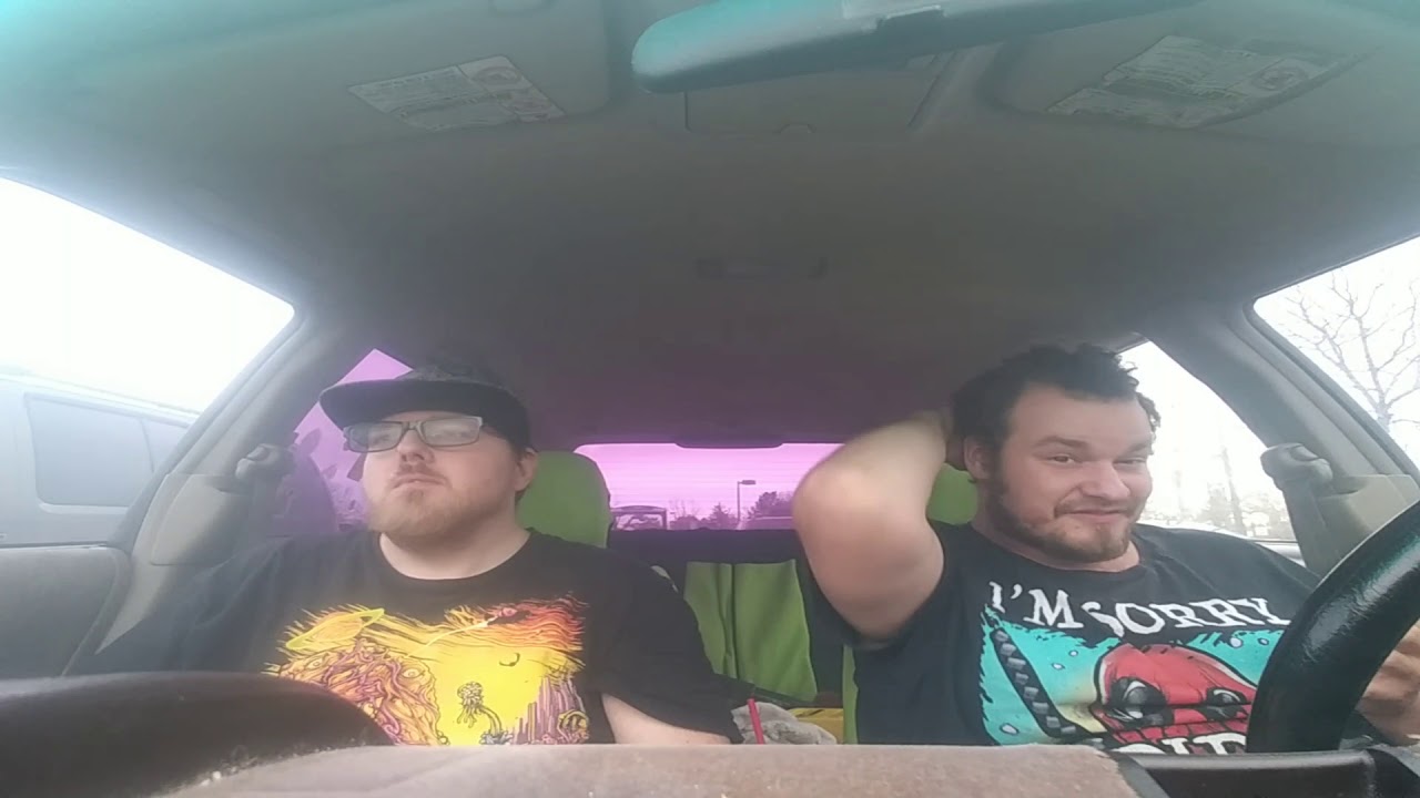 Blunt smoke sesh in the car