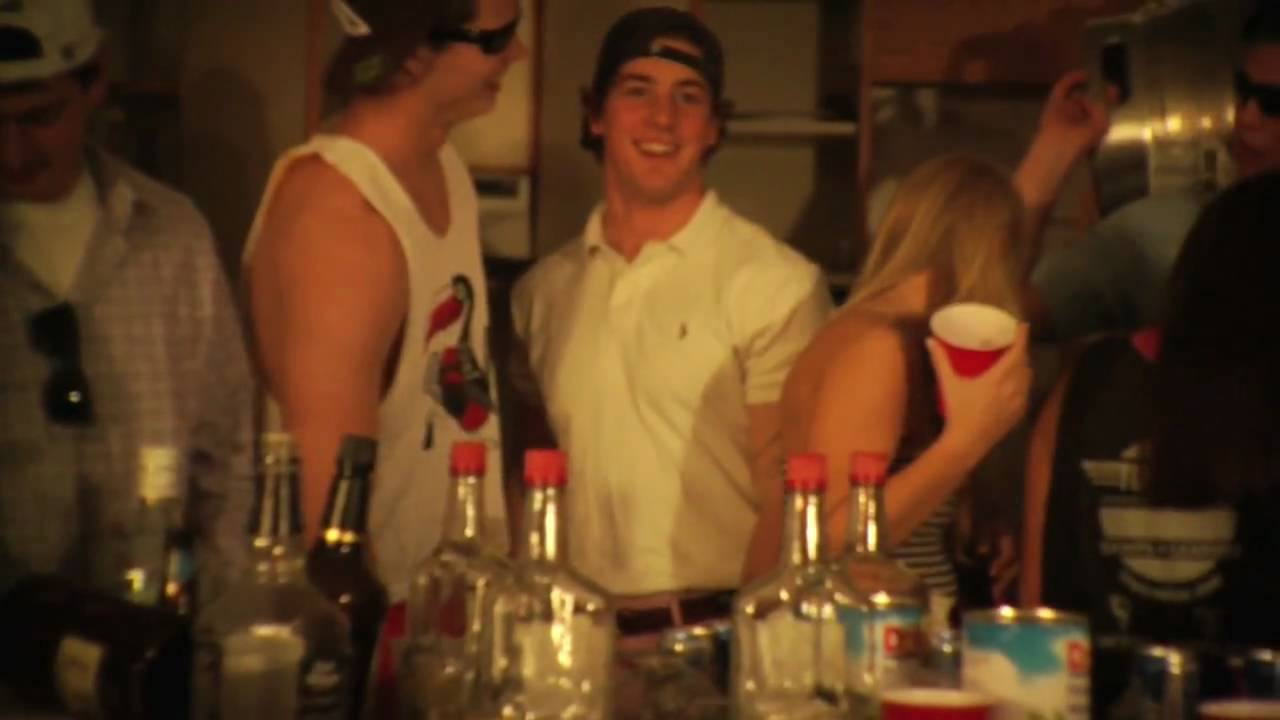 MIDD KID (Official Music Video)