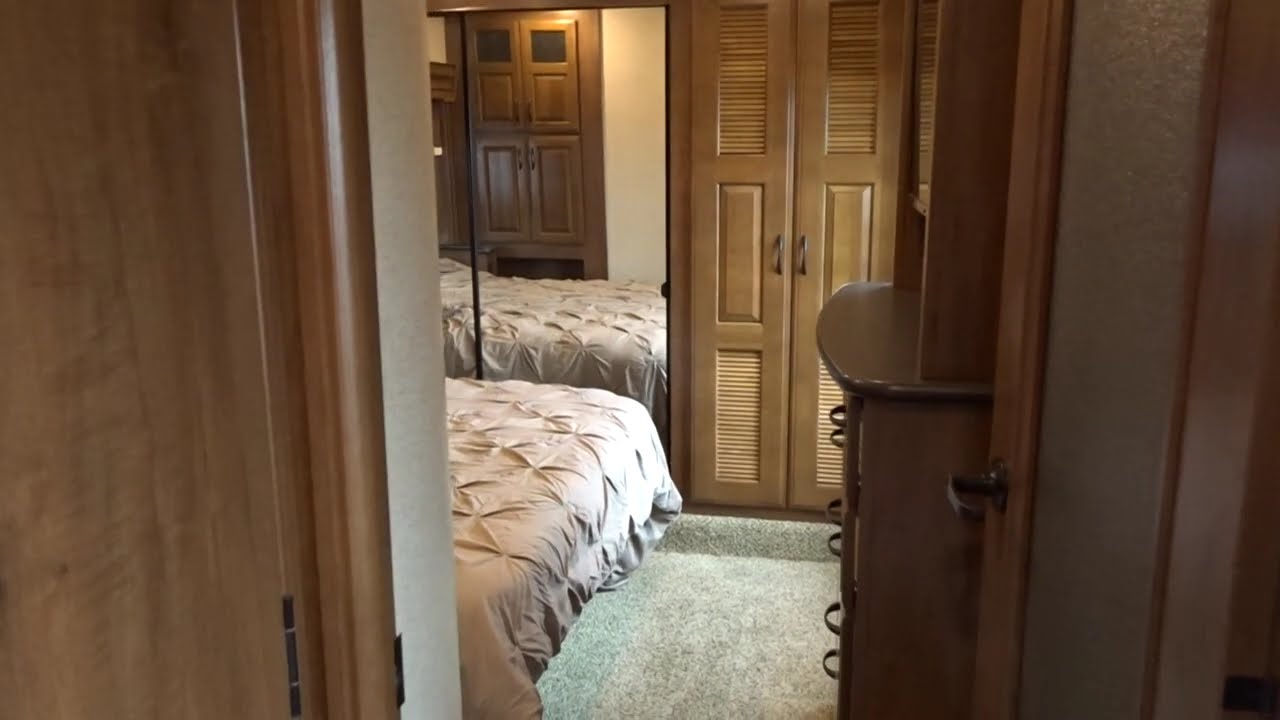 2016 JAYCO NORTH POINT 375BHFS