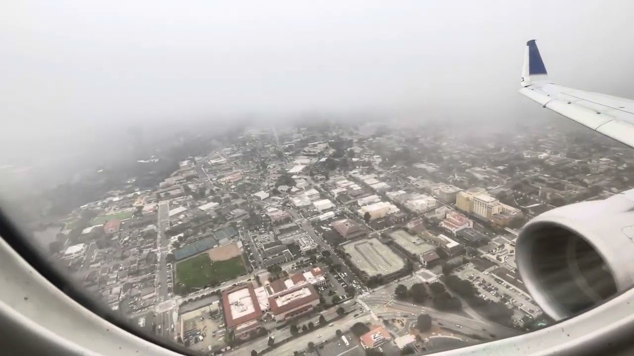 Foggy Embraer 175 Landing at Monterey MRY September 21, 2024
