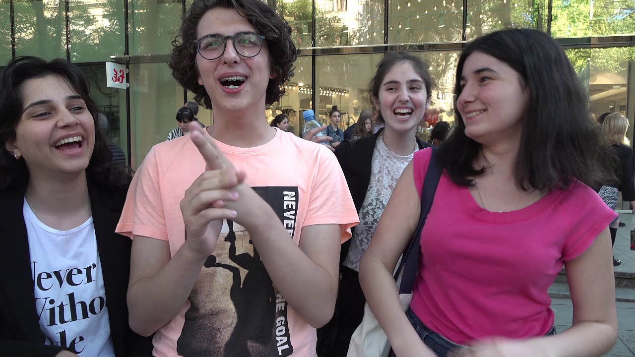 Do Young Georgians Speak  English?