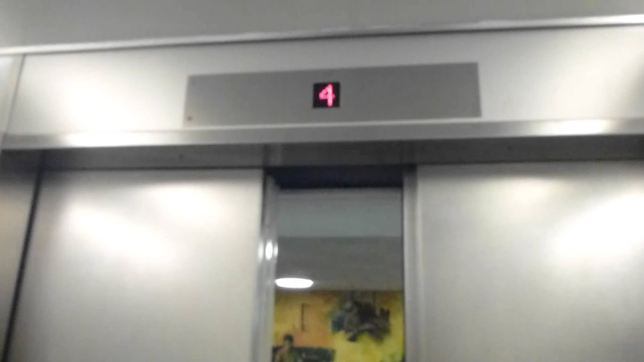 Magnusson Traction elevator mod @ Karolinska University Hospital in Huddinge  House C2