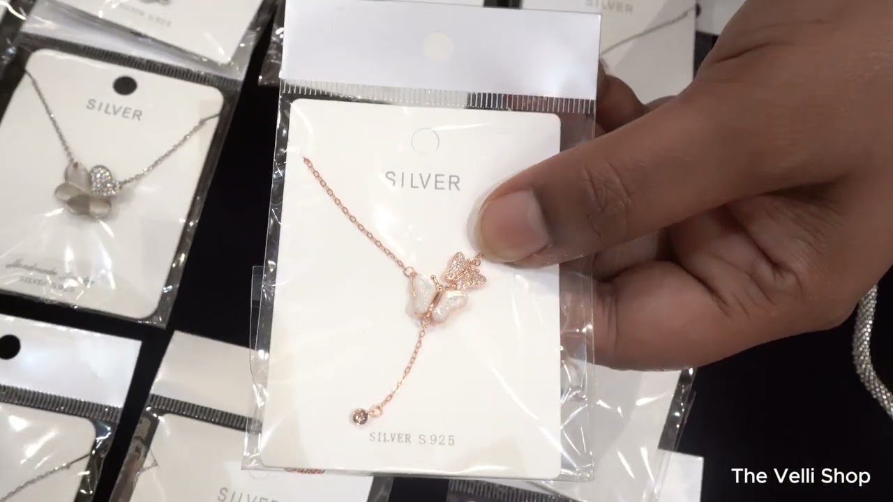 2025 New Year Collection : கல்லூரி பெண்களுக்கு என பிரத்தியேகமாக வடிவமைக்கப்பட்ட வெள்ளி செயின்கள்!