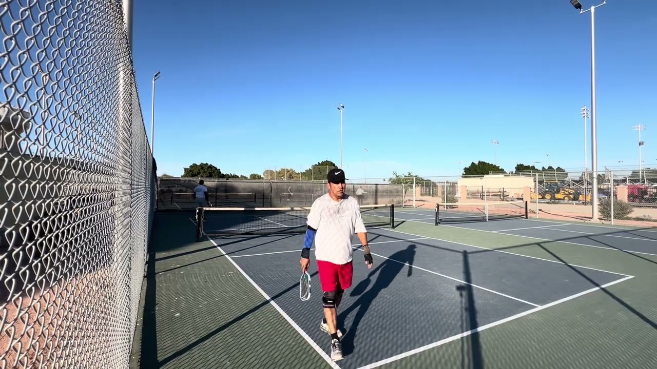 #1: 01/20/26/ Cesar 🆚 Isaiah : SINGLES - PickleBall @ Friendship Park. Yuma, AZ. 
