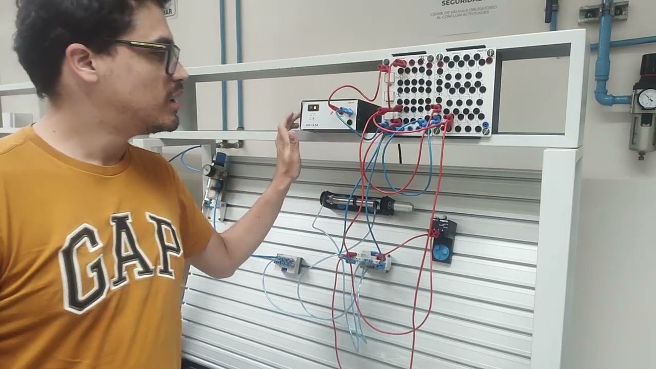 Práctica 4: electroneumatica 