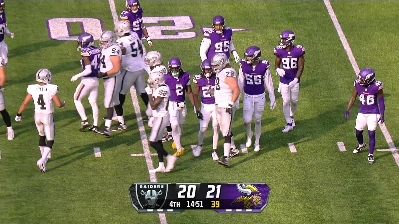Sincere McCormick showcases his shiftiness on 17-yard sprint