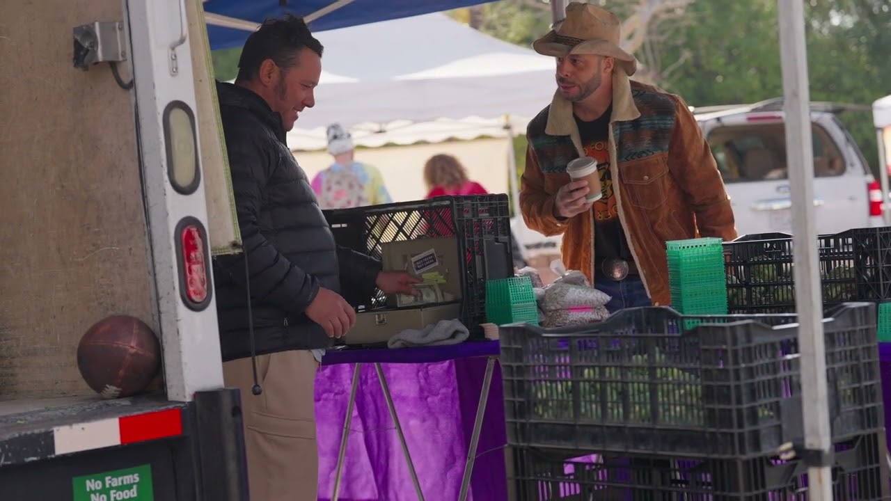 Парень злится на Бормотание