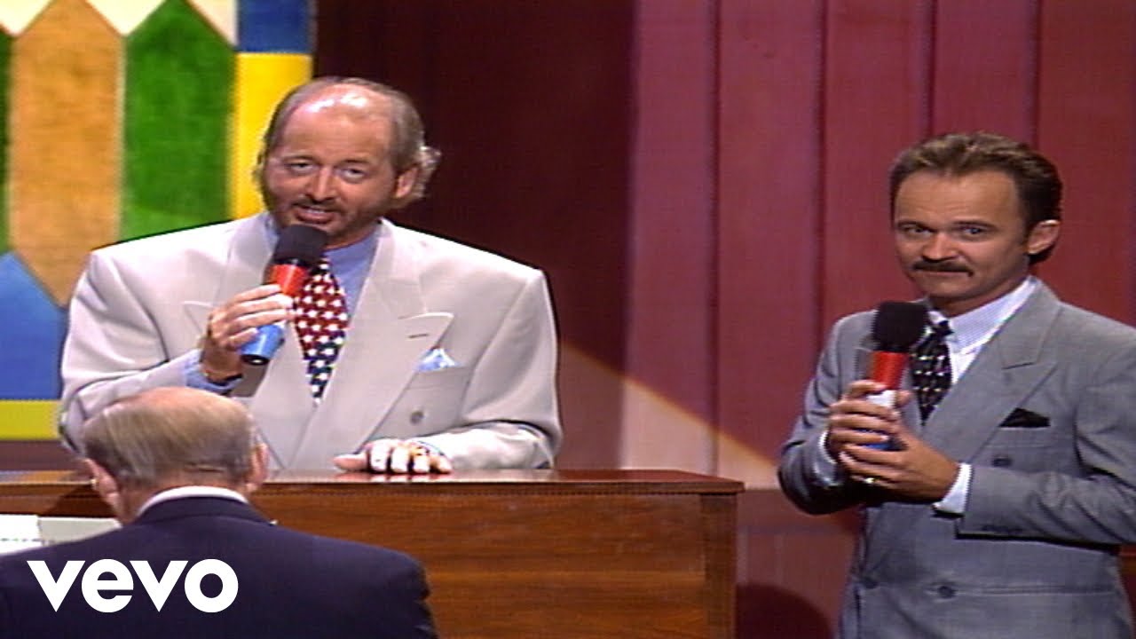 Bill & Gloria Gaither - Jesus Hold My Hand [Live] ft. The Statler Brothers
