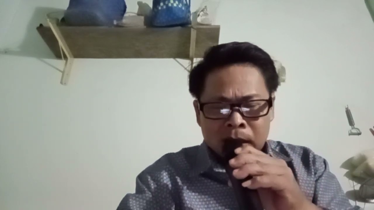 Thoại Nguyễn. Ca 12 câu phụng hoàng 