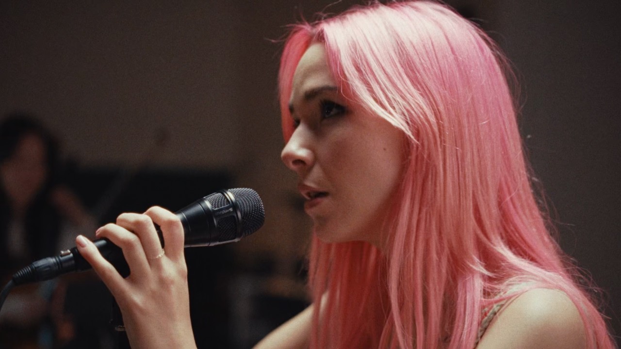 Lydia Night - Puppet (Marionette Version) (Presented by Yerba Madre) [Live Video]