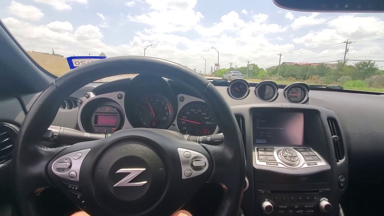 Manual 370z with dual Straight Pipes