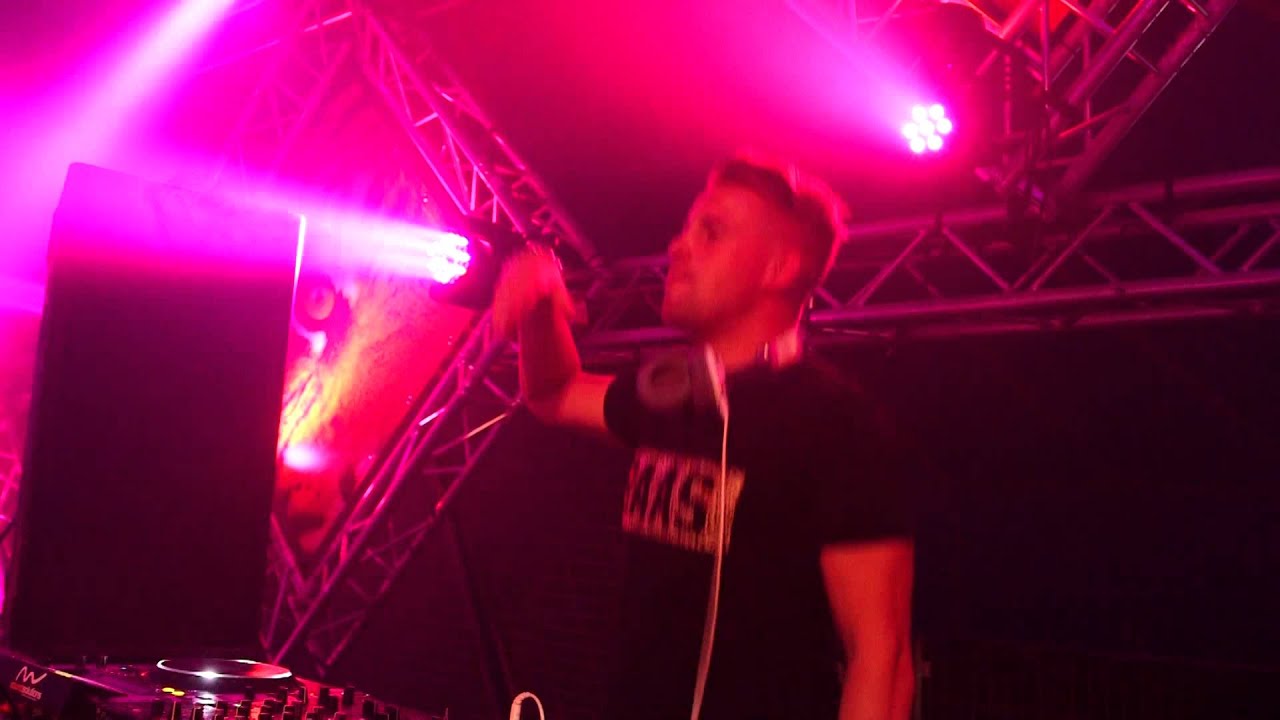 MATSOE MATSOE'S CRASHED stage @ Lovely sunday Festival