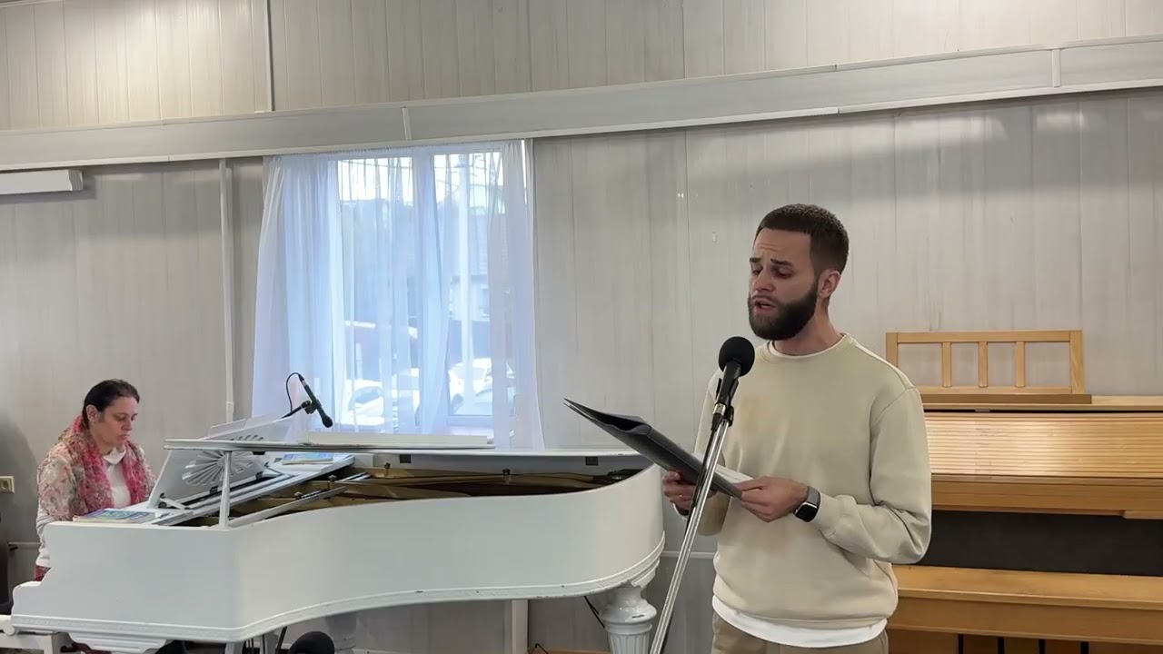 ПОКАЯНИЕ (Я с душою усталой, больной) [Е.Гончаренко] / Стефан Казакевич, соло