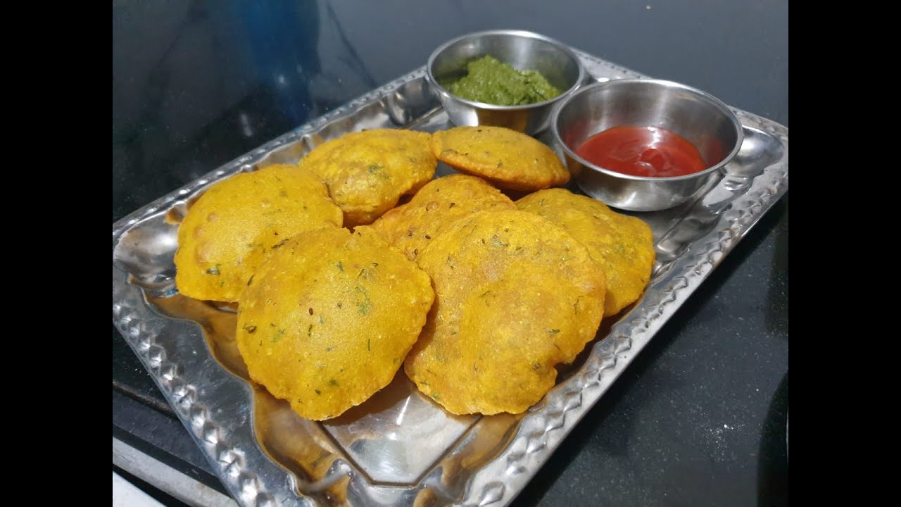 लाल भोपळ्याचे तिखट घारगे | तिखट घाऱ्या | Bhoplyache Gharge (Tikhat) | Lal Bhoplyachi Tikhat Puri