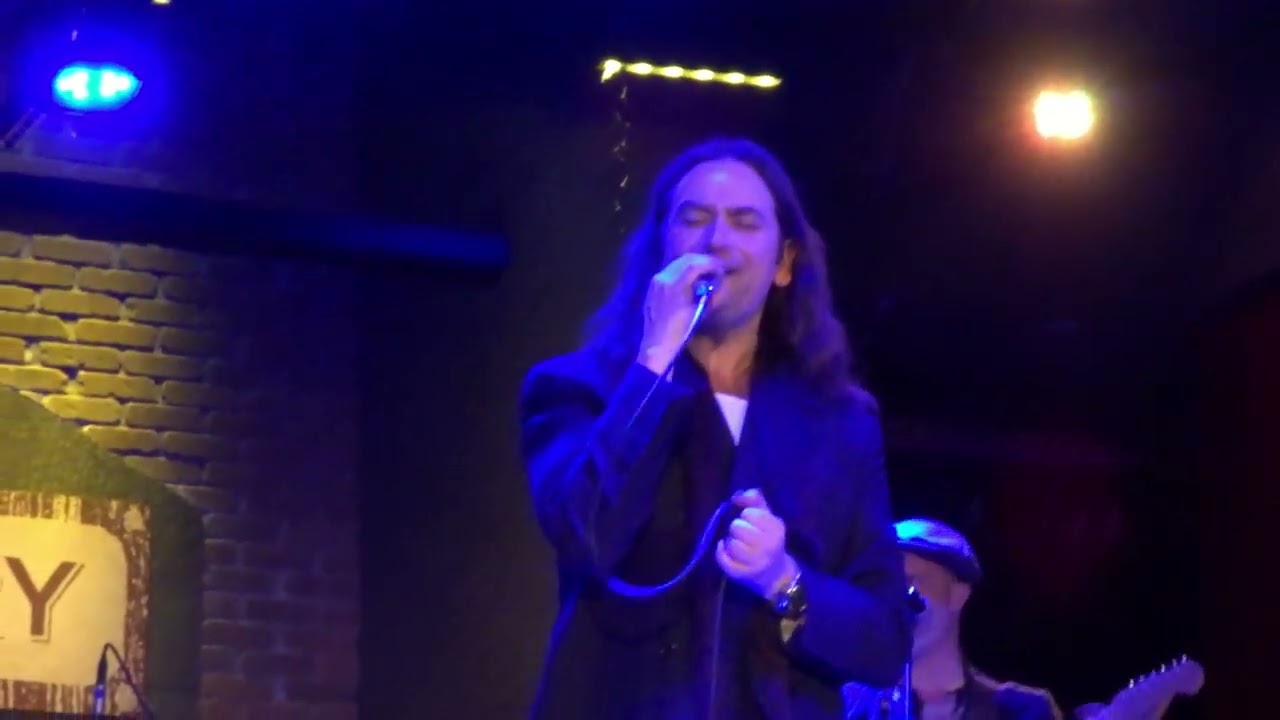 Constantine Maroulis sings Favorite T-Shirt, City Winery Boston 2/1/24