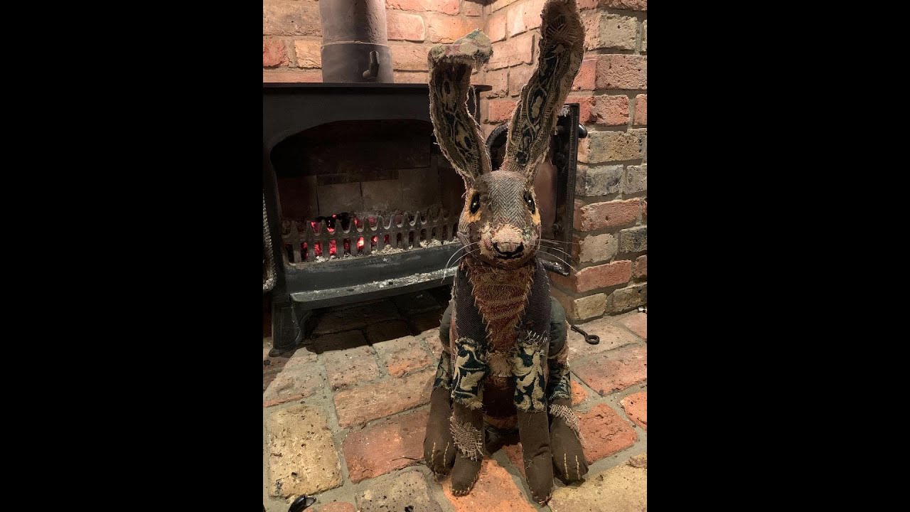 Hendricks Scrappy Hare  - Sewing the body pieces together