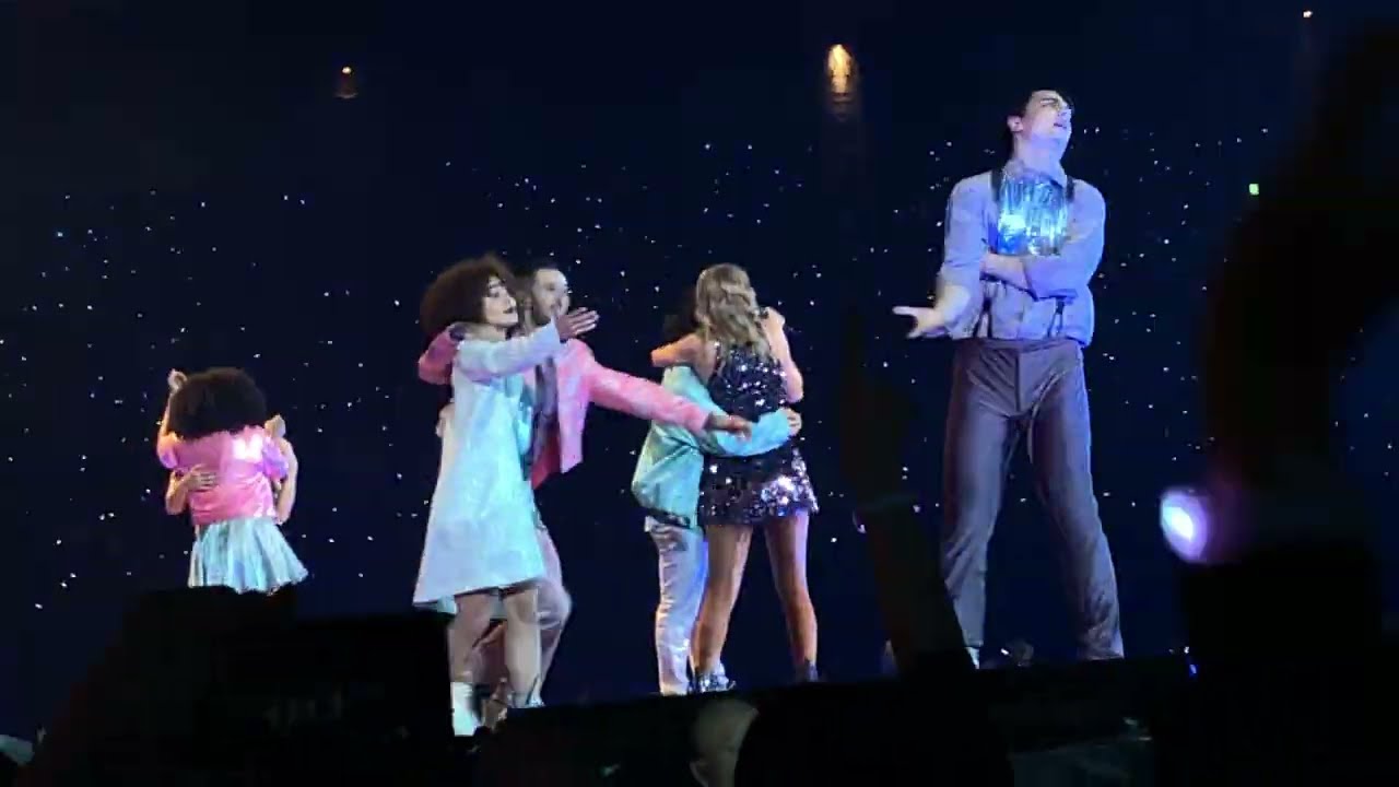 reputation stadium tour in Japan!!