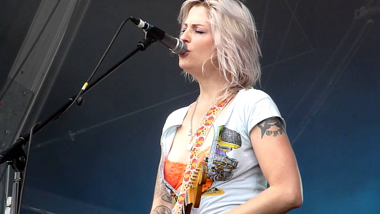Brody Dalle - Die On A Rope (24.08.14) // @ Rock en Seine
