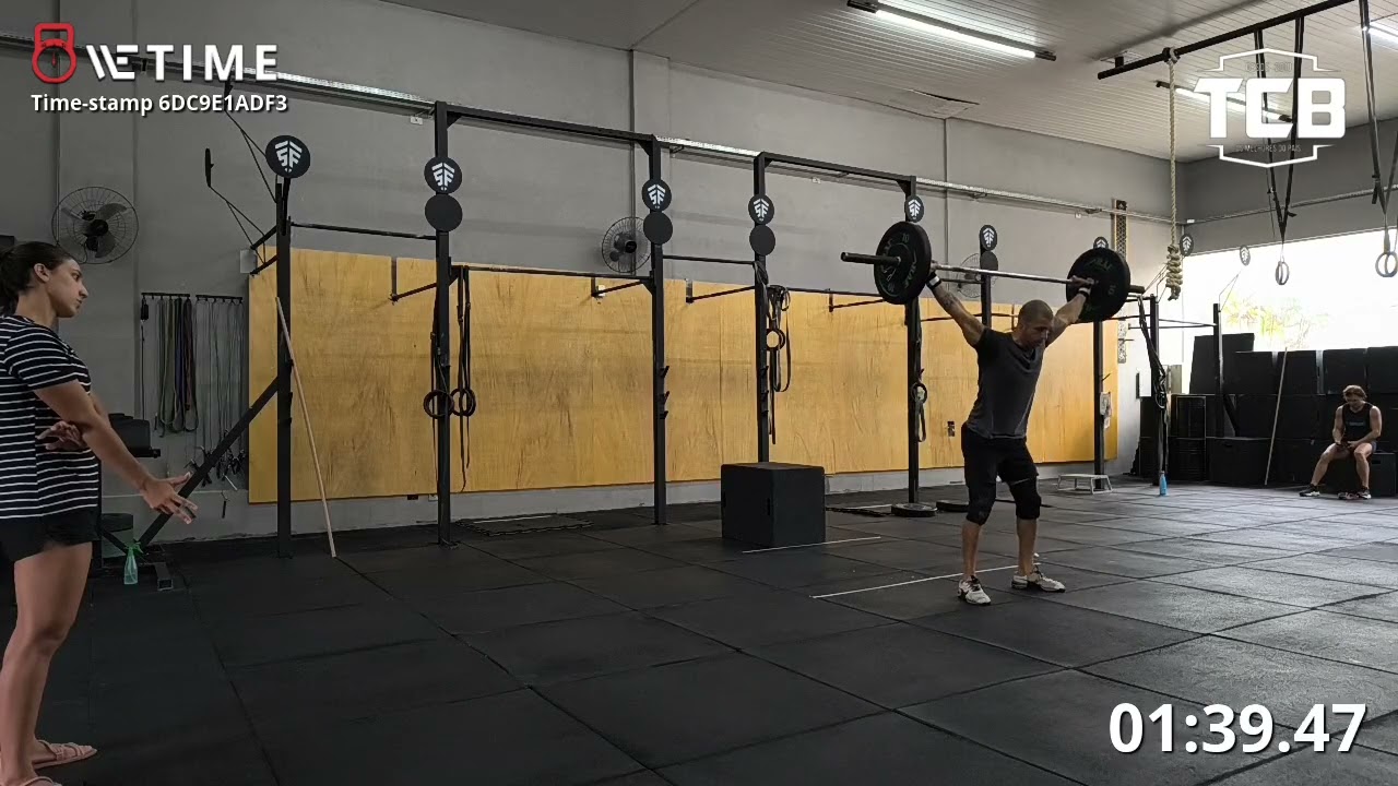 Emerson de Freitas Oliveira / Crossfit Silver Fern / Master 40-44 / Tcb4All / 26.4