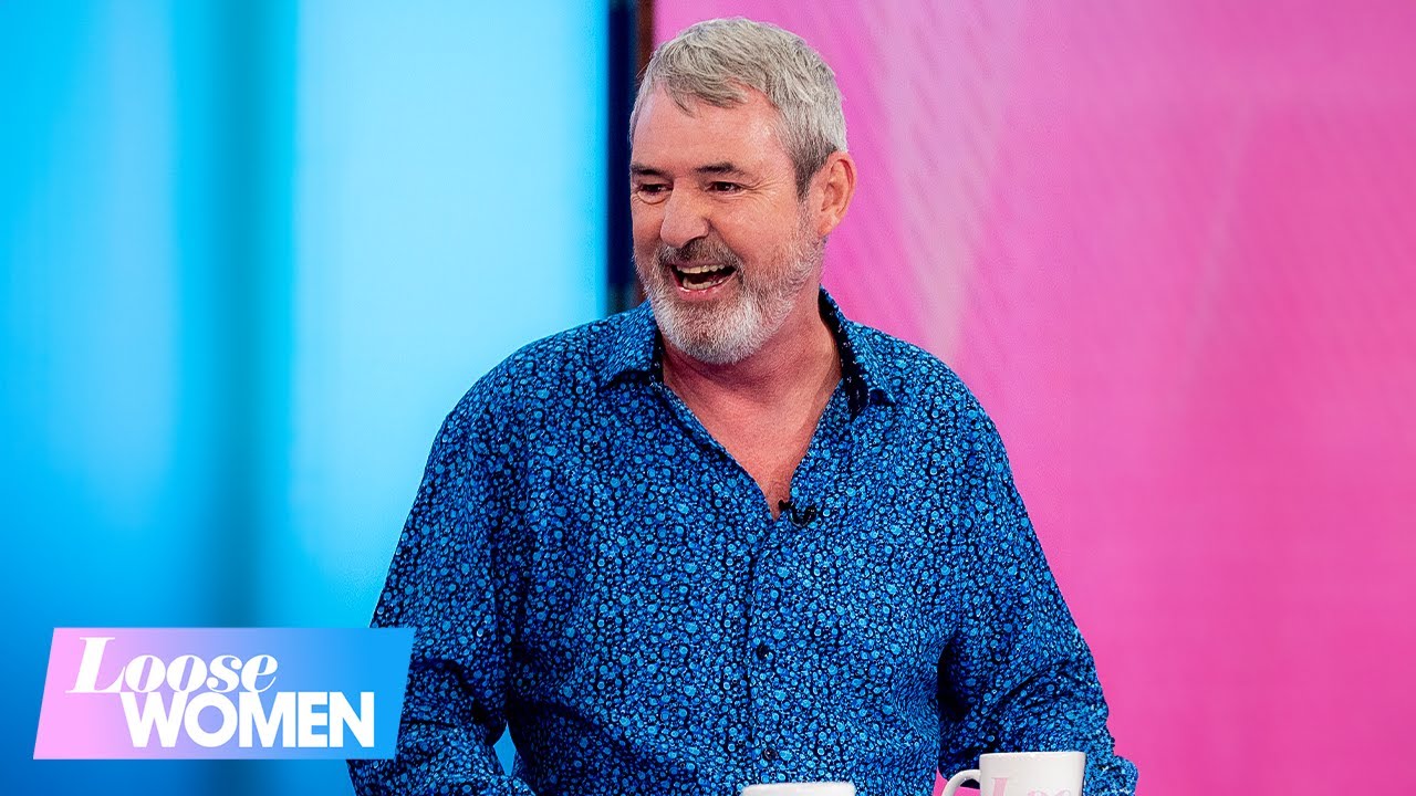 Neil Morrissey Celebrates His 25th Anniversary Of Bob The Builder | Loose Women