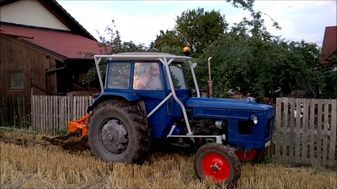Zetor 3511 -  Podmítání