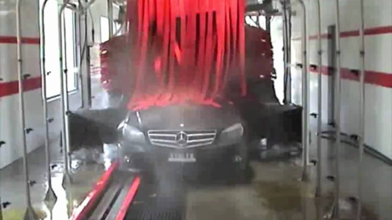 Water Tunnel Car Wash