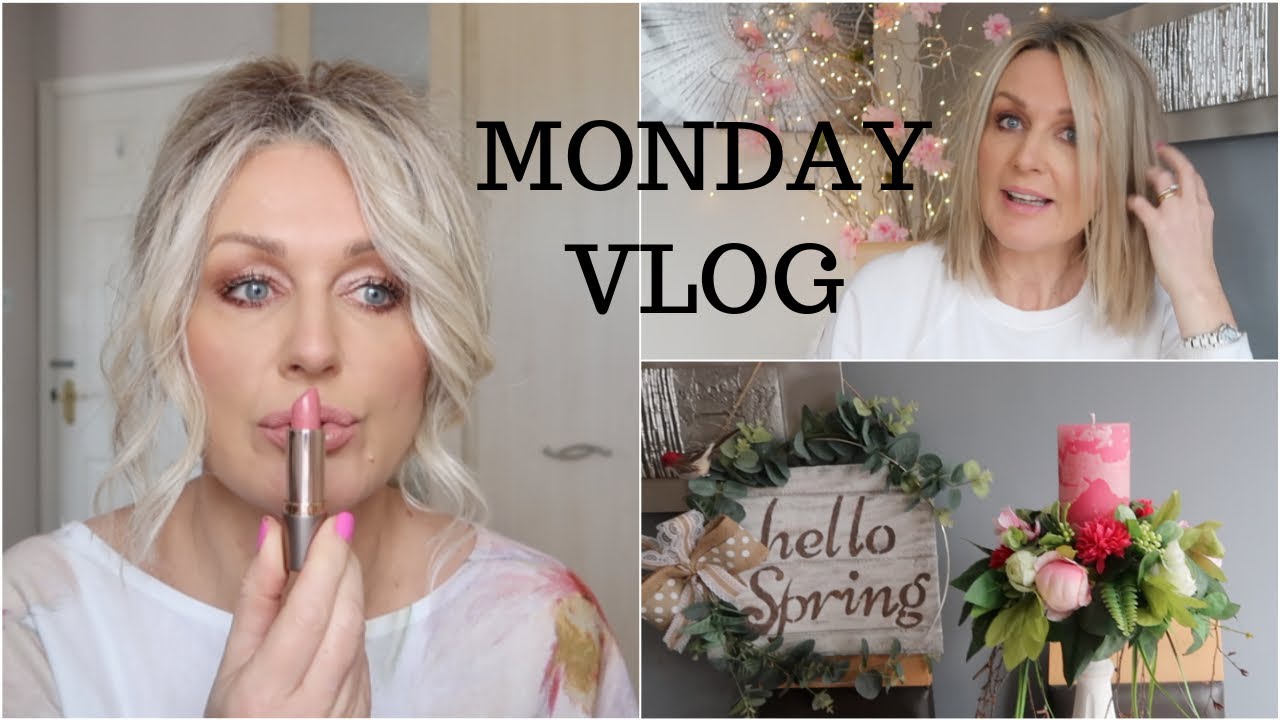 She Doesn't Care For Lipsticks Then She Buys 4 More-MONDAY VLOG