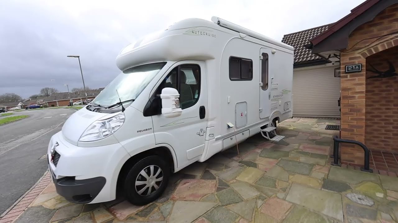 Autocruise Starseeker