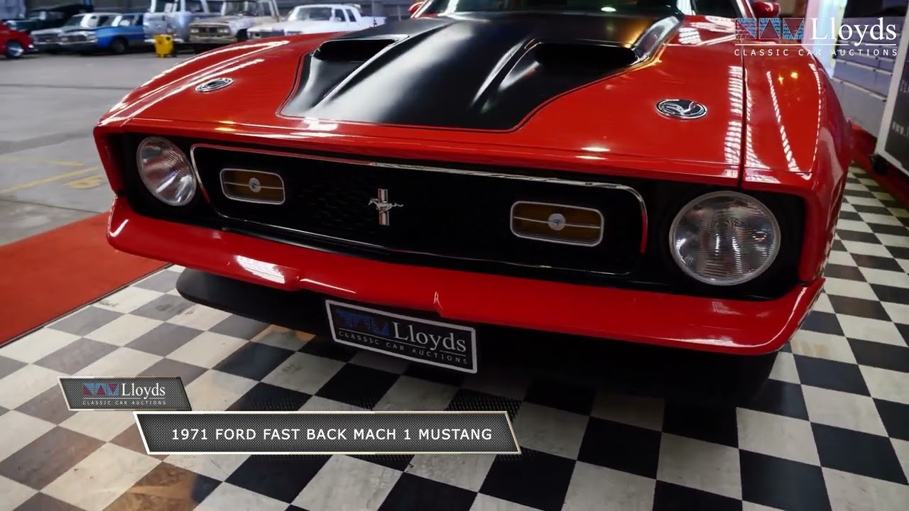 Check out this 1971 Mach 1 Mustang!