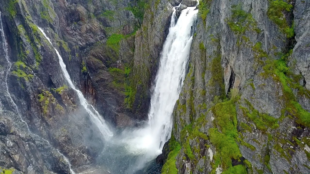 Norway by drone--Kjeåsen and Vøringfossen with Grieg accompaniment