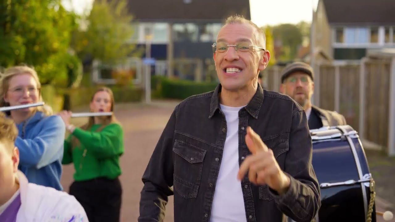 Marco de Hollander - Het Feest (Offici&euml;le Videoclip)
