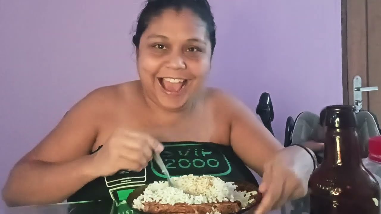 ALMOÇO DE HOJE BISTECA SUÍNA COZIDA GRATIDÃO 