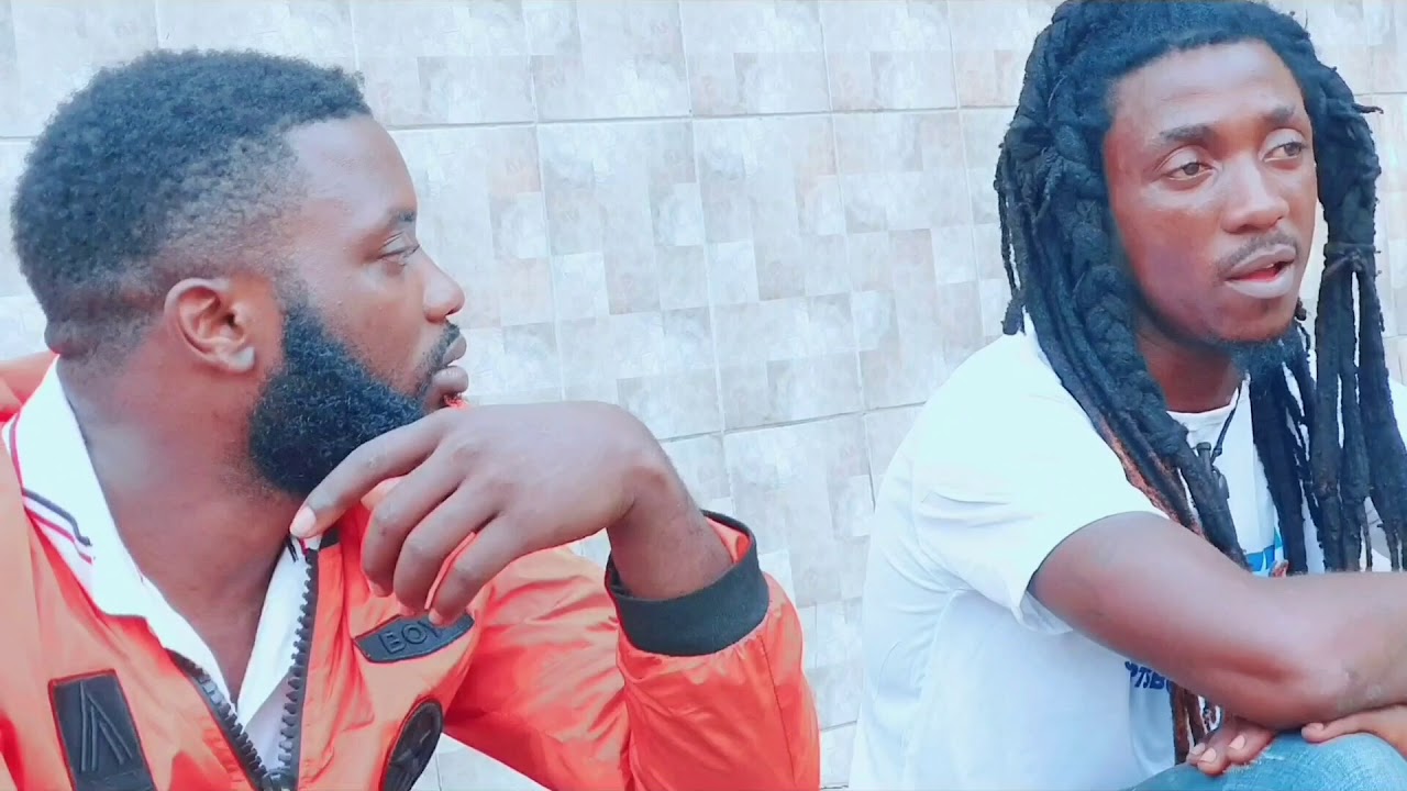@Kolasucre  Feat Clintonfusi  Un Vraie Chat