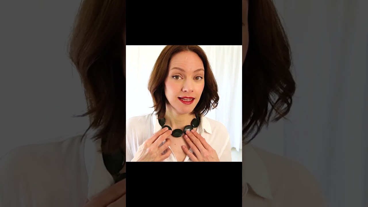 Statement jewelry, how to choose, style and wear it