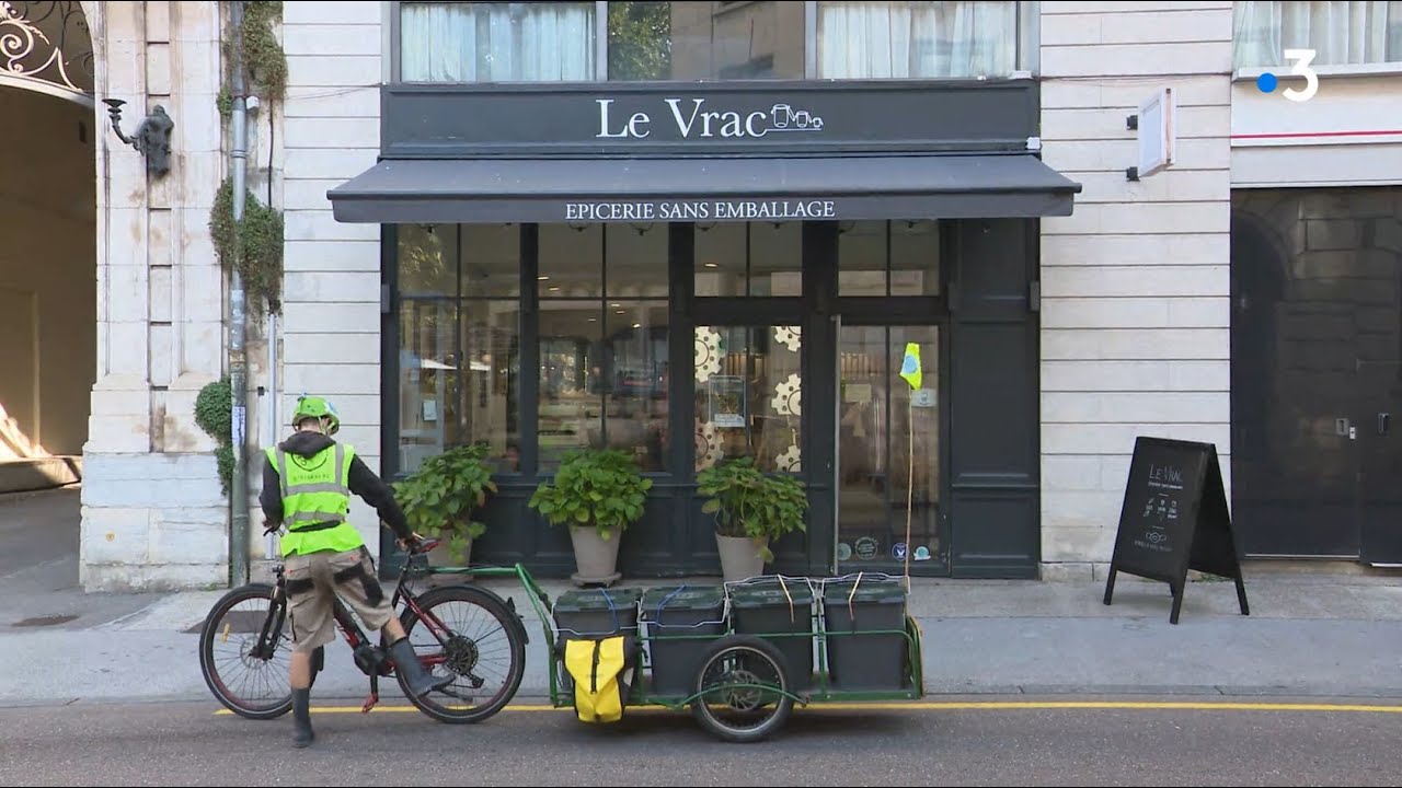 Cycl'ompost : une collecte de déchets organiques à Besançon... en vélo