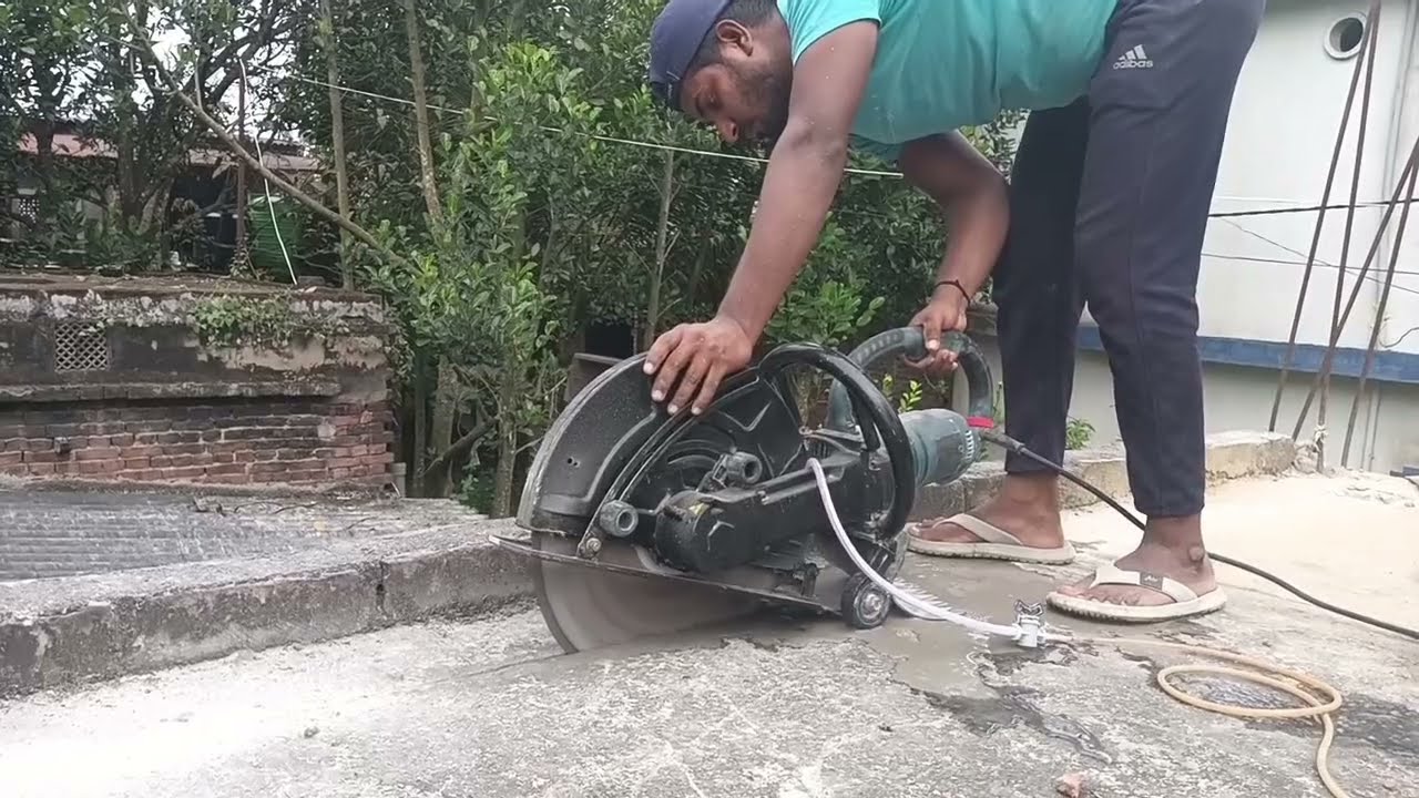 RCC concrete slab cutting & bereking work low price & time ty Bheem side #cutting #electric #machine