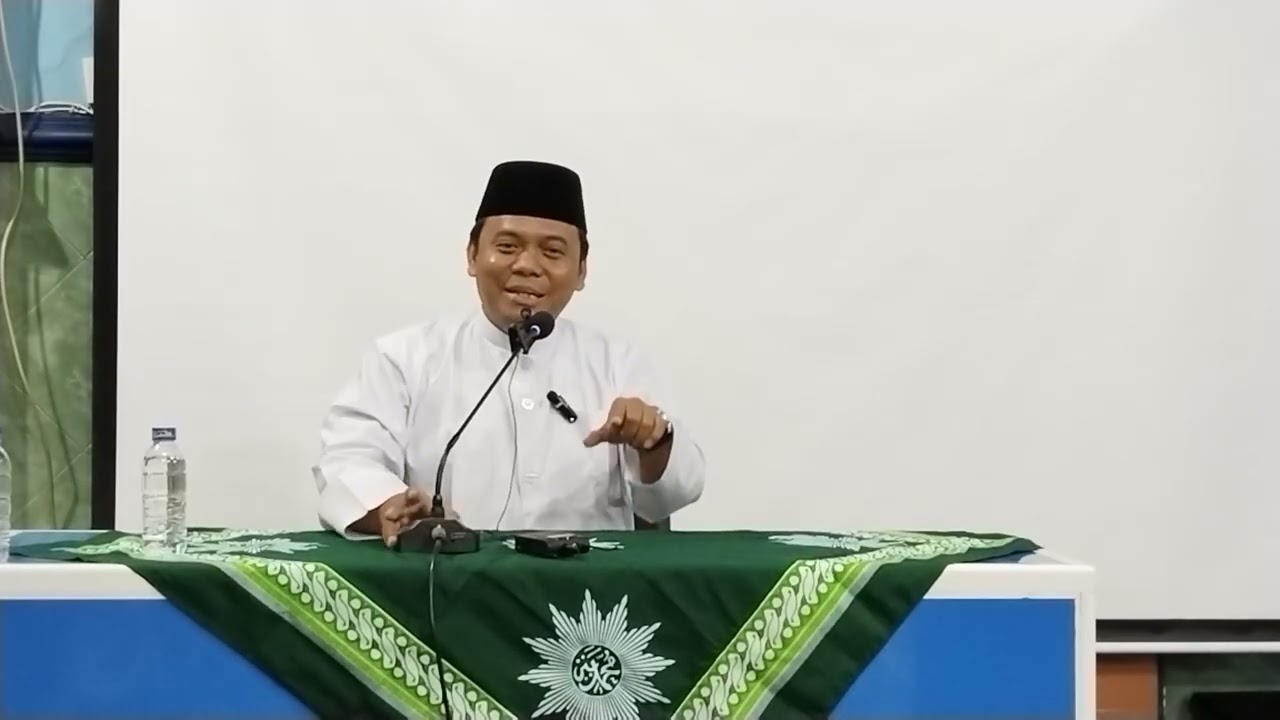 Gus Nur terbaru - Keajaiban Menjadi Penolong dijalan Allah SWT - Msjd An Nur, Kota Mjkerto 13/12/202