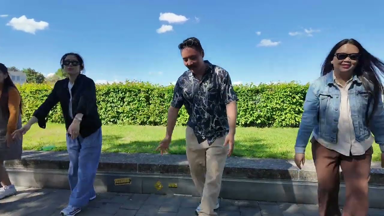 Tibetan Gorshey @ Bern Suisse 🇨🇭💃🕺🏼😜18 May 2025