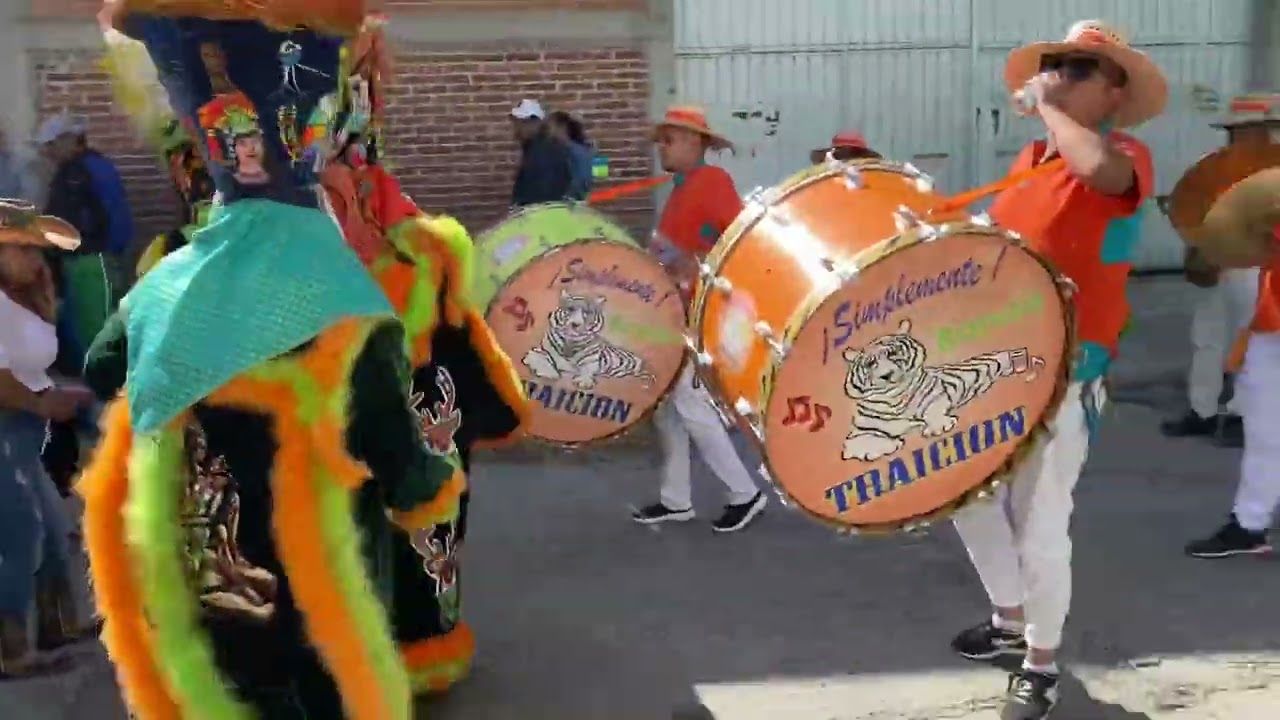 Chinelos en Chalco, Barrio la Conchita, Banda Traición