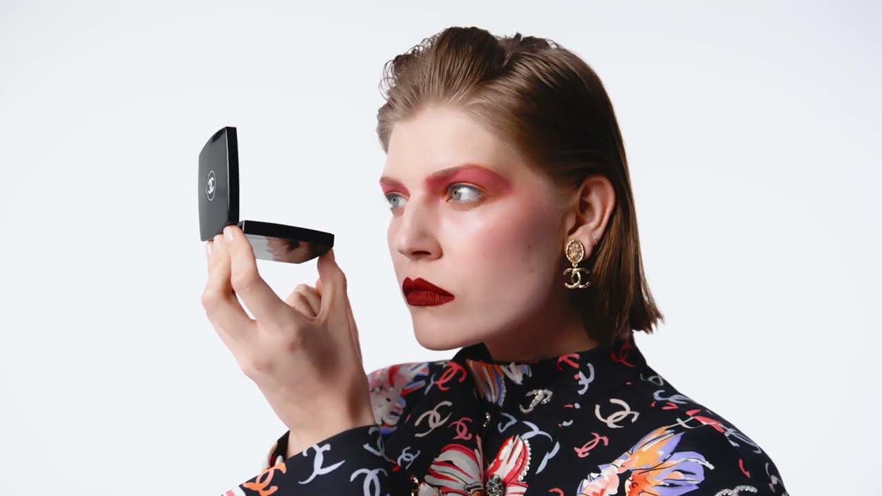 Ola Rudnicka inspiruje się kolekcją Chanel S24 w wideo promującym marcowe wydanie ELLE Polska
