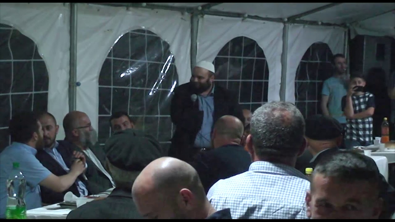 Fjalim i zjarrt i hoxhës Fatmir në iftarin “Loni Dekor” - 2017