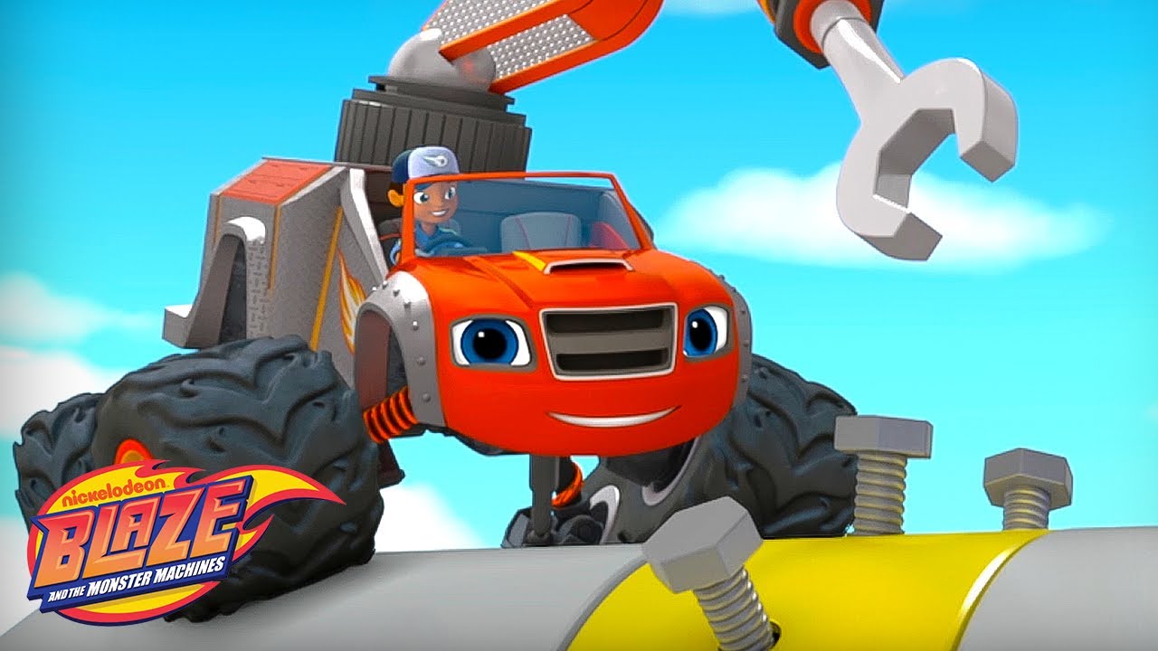 Blaze Uses TOOLS to Fix an Airplane! 🔧 | Blaze and the Monster Machines